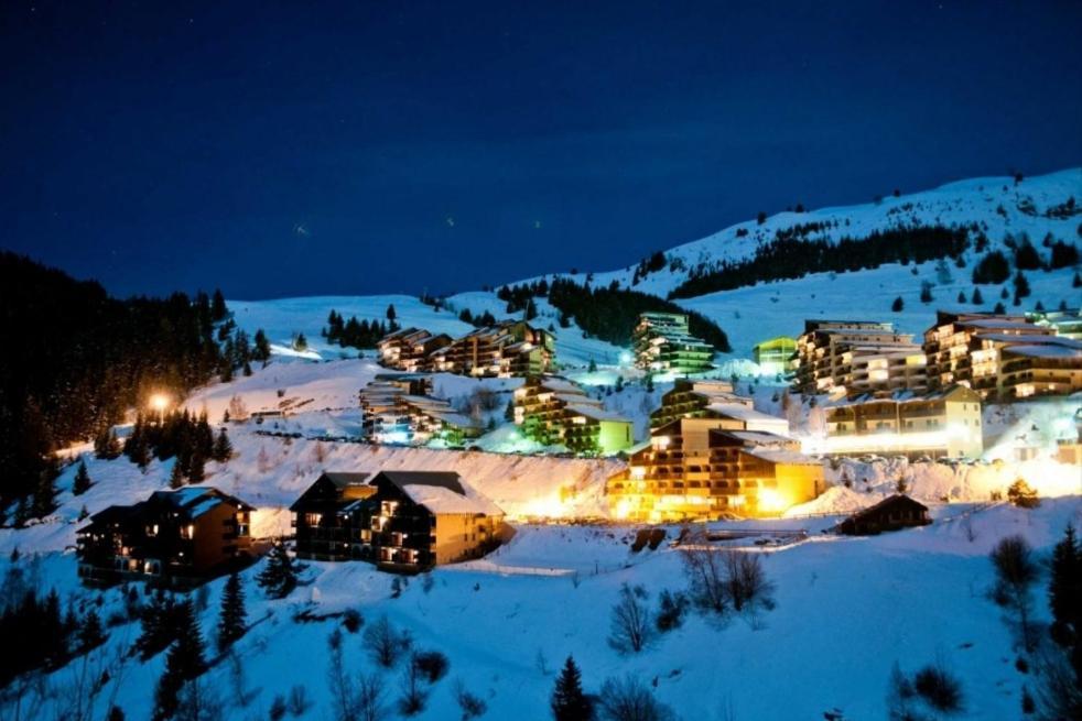 Апартаменты Les Iris T2 Station Alpe Huez Ори Экстерьер фото